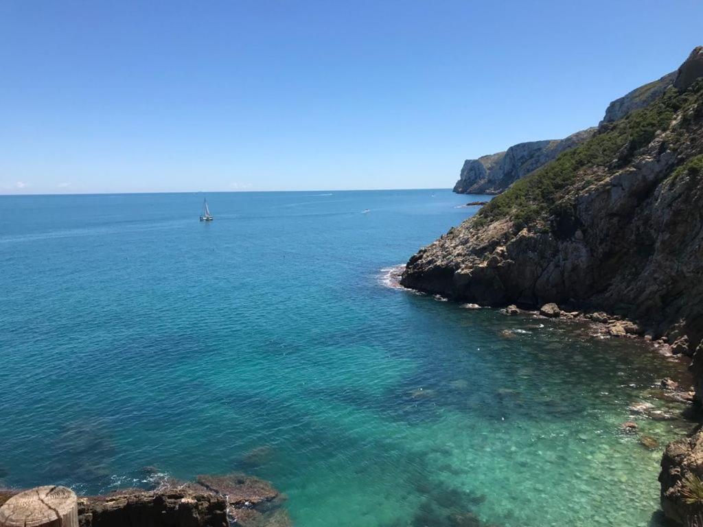 Apto. Con Gran Terraza Y Acceso Directo A Piscina. Denia Bagian luar foto