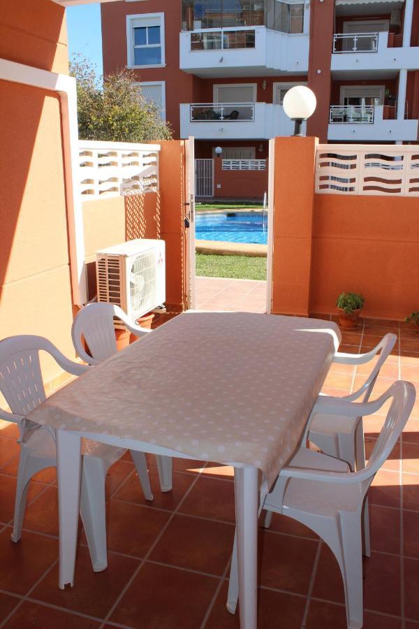 Apto. Con Gran Terraza Y Acceso Directo A Piscina. Denia Bagian luar foto