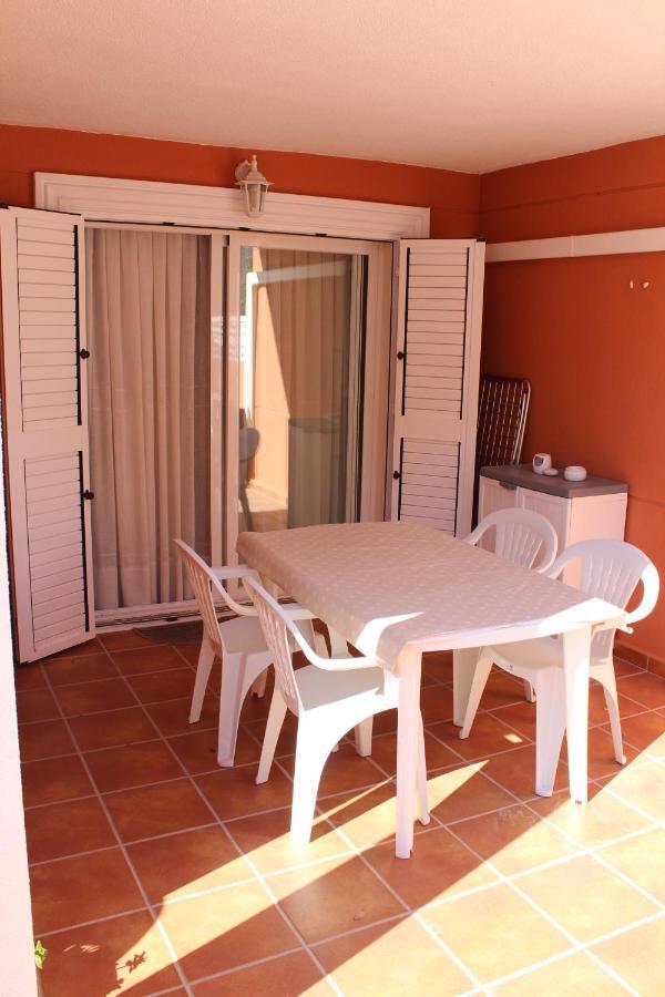 Apto. Con Gran Terraza Y Acceso Directo A Piscina. Denia Bagian luar foto